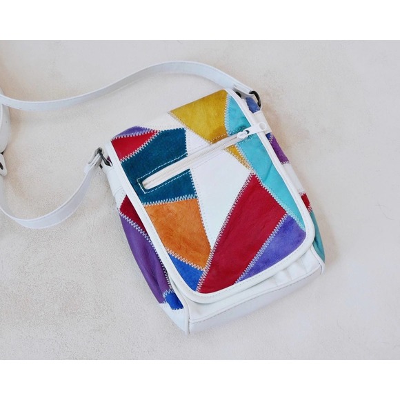 White Leather Crossbody Vintage Patchwork Multi-Color Flap-Over Snap Closure - Picture 9 of 9
